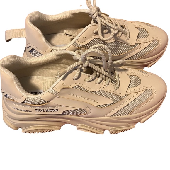 Steve Madden Shoes - Steve Madden , gently worn one time.